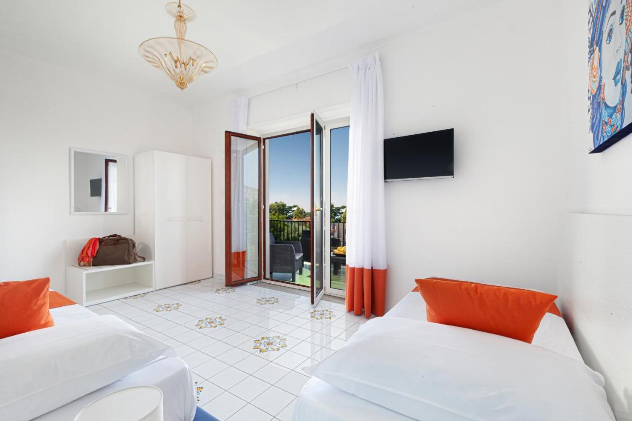 Estate4Home - Casa Maridea Sorrento Luaran gambar